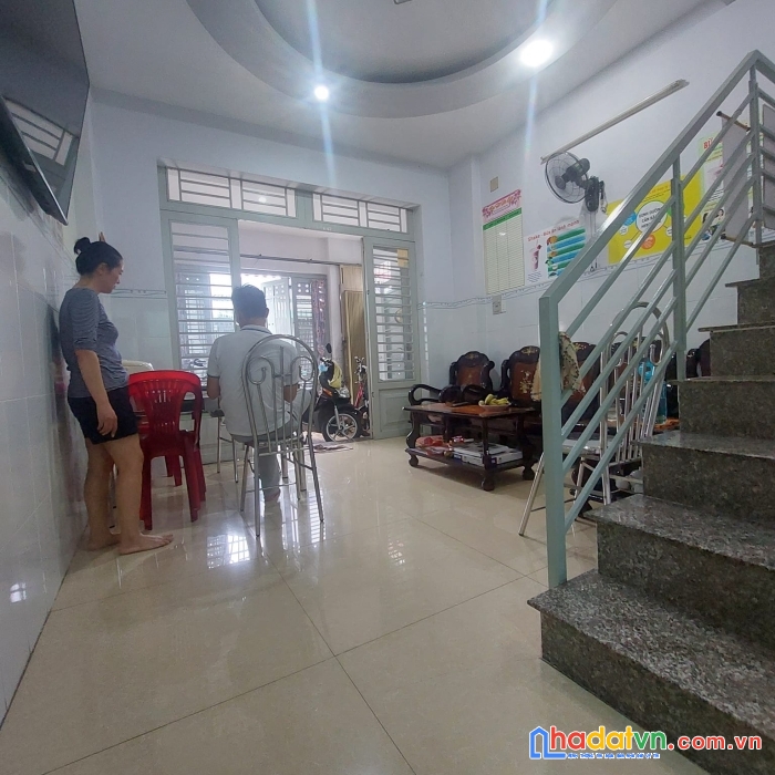 Cực hiếm nhà lô góc - đường xe tải tránh - khu vực trung tâm p.tân quý – 50m2 - nhỉnh 5 tỷ