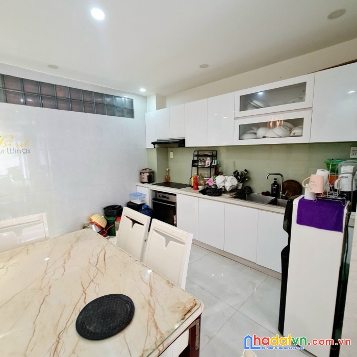 Hẻm 3.5m, đặng văn ngữ, 4 x 12m, 3 lẩu, chỉ 8.15 tỷ, phú nhuận