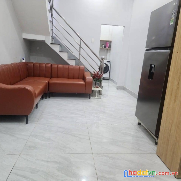 Bán nhà mời mặt tiền đường lê lư, 2 tầng, đường nhựa 8m, 31m2 chỉ 3.5 tỷ