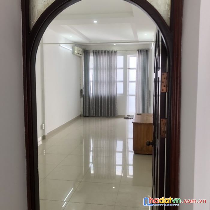 Chính chủ bán nhà hẻm đường lê hồng phong, phường 2, quận 5, tp hồ chí minh