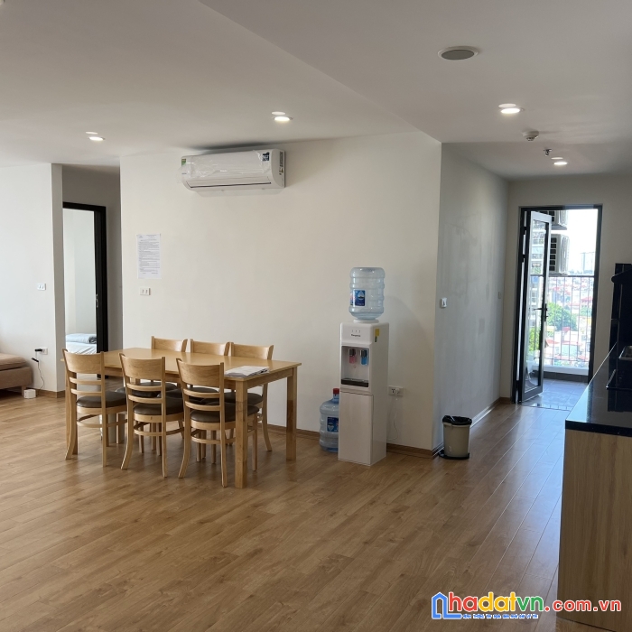 Cần tiền bán gấp căn góc 3 ngủ t&t 120 định công liên hệ: 0981939517