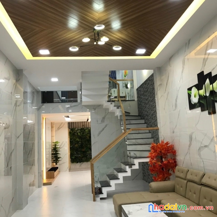 Cần bán nhà mặt tiền nb 49 trịnh đình trọng , p. phú trung q.tân phú 9.2 tỷ