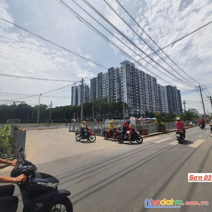 Nhà sơn kỳ, tan phú, hẻm xe hơi thông, bề ngang 5m, sổ hồng riêng 3pn, chỉ 6tỷ, 80m2.