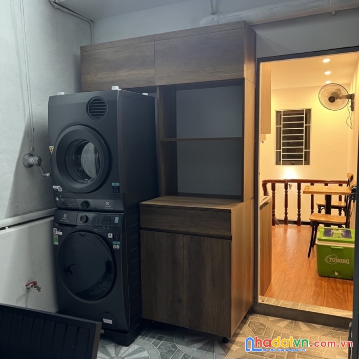 Góc cho thuê cửa hàng tầng 1 + tầng 2 tại cát linh đống đa hà nội