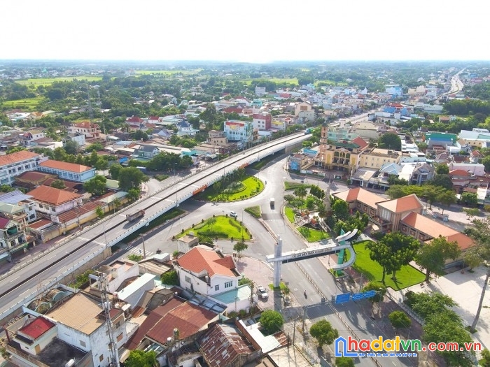 Tôi có 100m2 đất thổ cư cần bán gấp