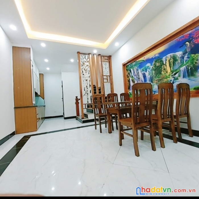 Siêu phẩm hàng hiếm , nhà đẹp lô góc nguyễn trãi thanh xuân , 5 tầng ,7 ngủ , 3.9tỷ.