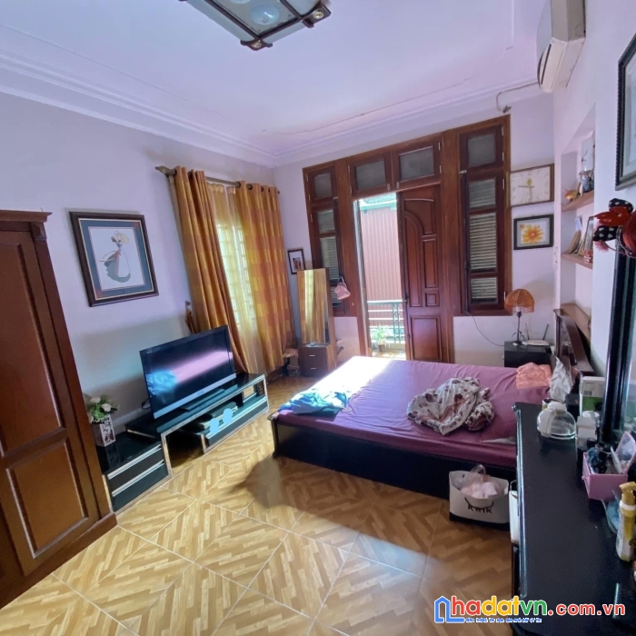 Bán nhà ngọc lâm, long biên 60m 4 tầng 4,5 tỷ nôi thất siêu sang.