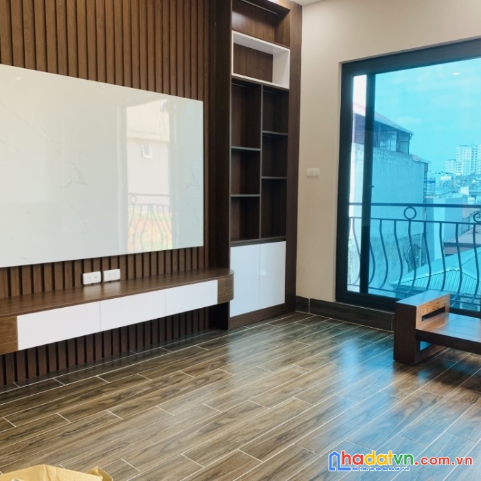 Bán nhà lê trọng tấn, ngõ ô tô tránh, 8 tầng thang máy mới, dtxd55m2. 15 tỷ. 0338080356