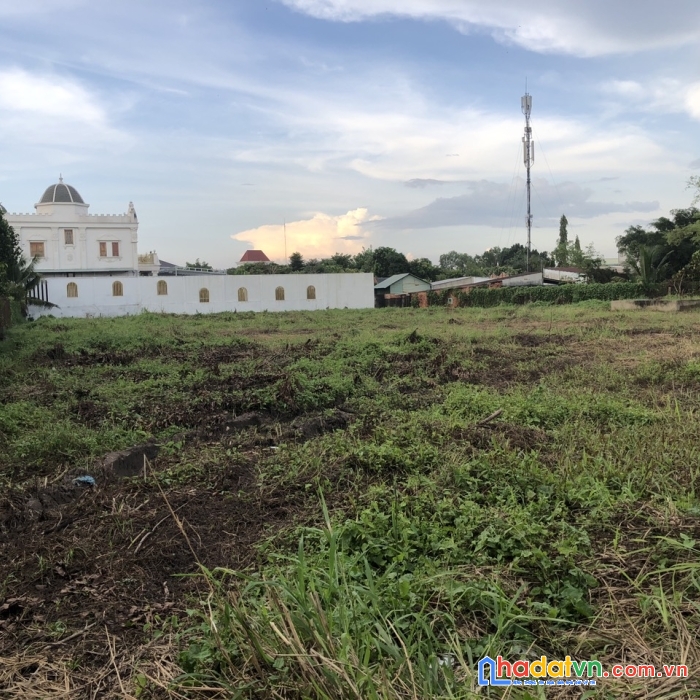 Lô góc đất mặt tiền nguyễn văn bứa hóc môn quy hoạch kdc 9600m2 giá 165 tỷ