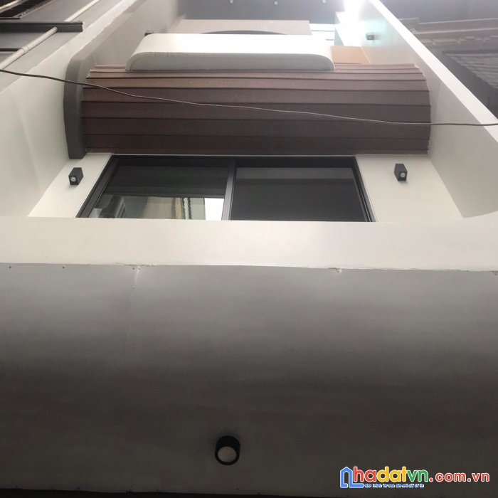 Ảnh  thật 100%- bán nhà đẹp gia thuỵ-phân lô ô tô- 3 bước ra phố giá 5.8 tỷ