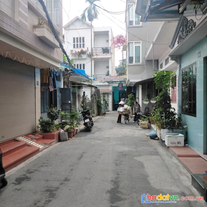 Bán đất tặng nhà cấp 4 phố quang đàm sở dầu 44m tây nam ngang 5m đường ô tô giá hợp lý
