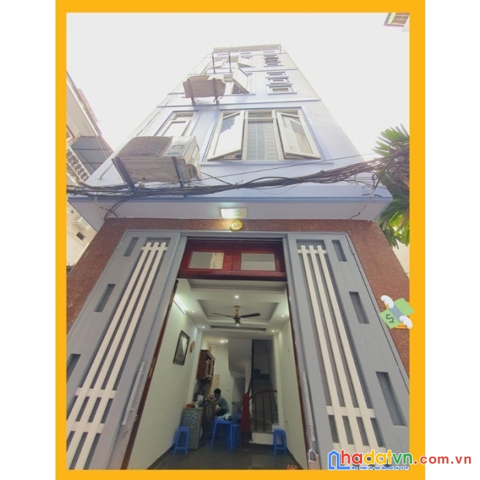 Hiếm, hoàng mai 3 mặt thoáng 15m ra ô tô, dt38m2 x 5 tầng, mt4m, giá 3.4 tỷ.