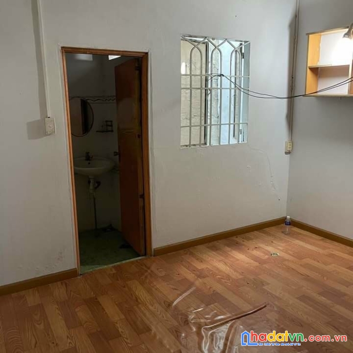 (phú nhuận) vị trí đẹp, 3.7 x 13m, phan đình phùng, chỉ 5.2 tỷ