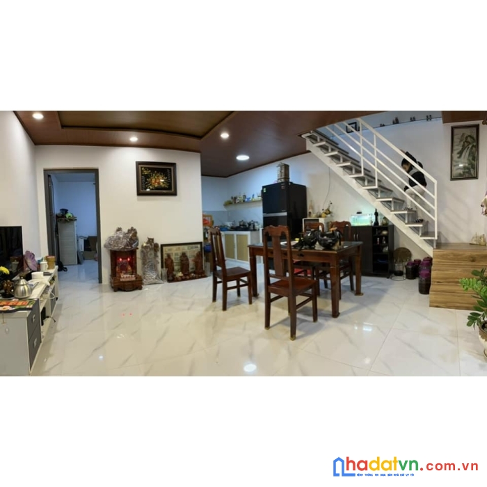 Ngộpppppp......bán căn nhà đẹp đường hẻm ô tô ngô gia tự đà lạt giá chỉ 1.75 tỷ