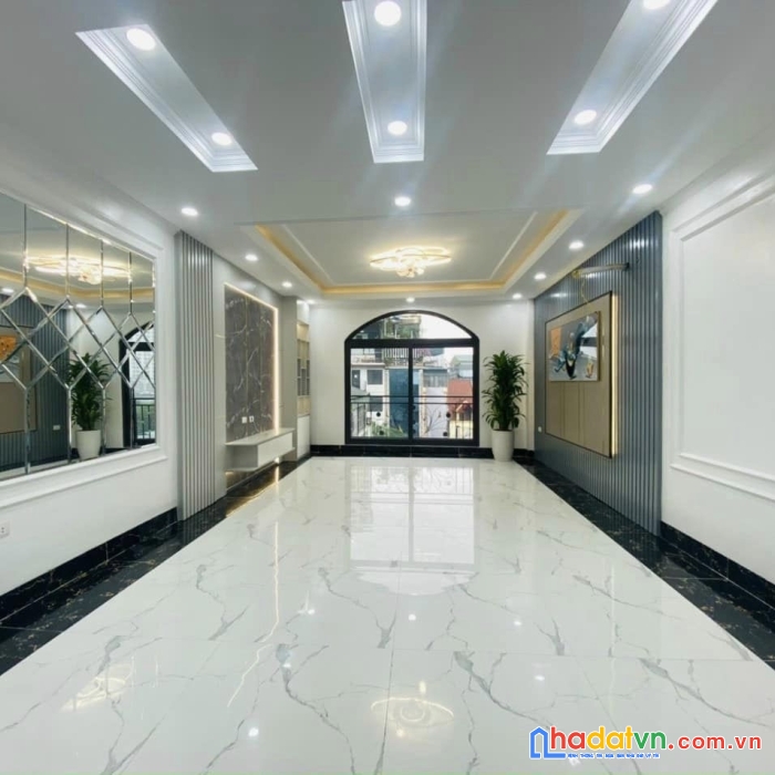 6 tầng thang máy, ô tô, mặt ngõ ngọc thụy, giá chỉ nhỉnh 7 tỷ