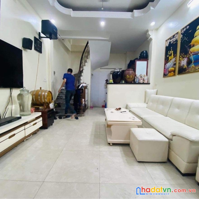 Cần bán nhà 5 tầng tại trung tâm quận đống đa hà nội