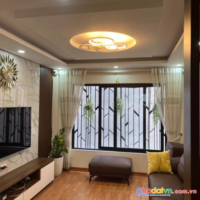 Hàng xóm aeon mall, nhà nhỉnh 3 tỷ tại phố trạm, 5 tầng mới.