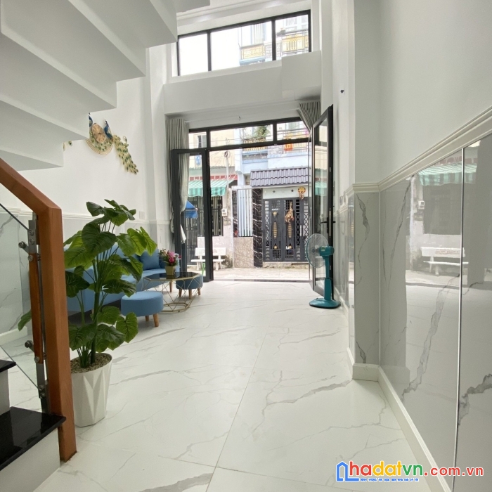 Bán nhà hxh nguyễn kim phường 6 quận 10 3 tầng mới đẹp giá 4 tỷ 9