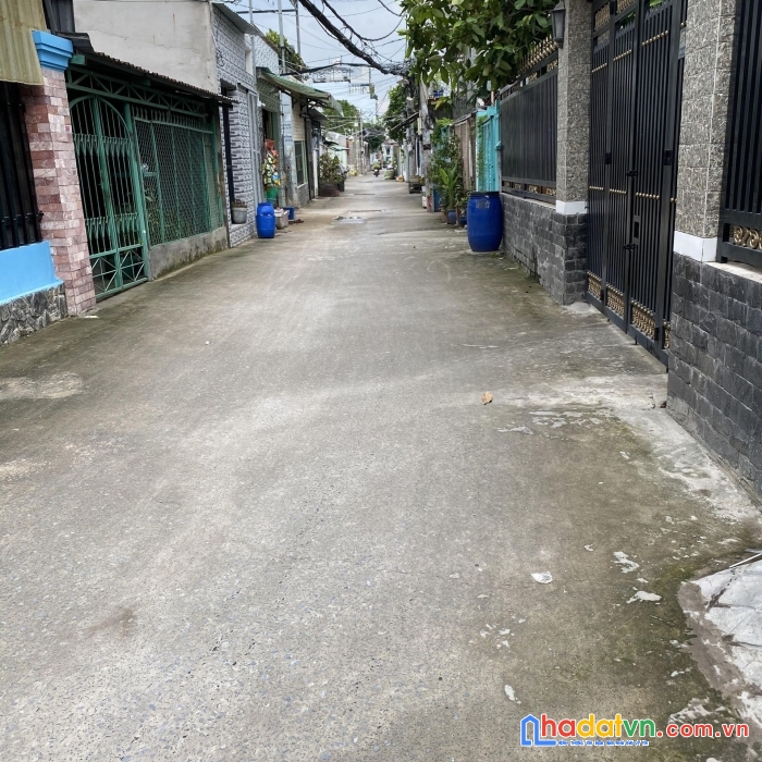 Bán nhà c4 phú thọ hòa tân phú 81m2 đang có thu nhập 25 triệu/ 1 tháng 7 tỷ x