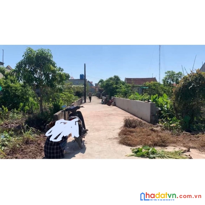 Bán đất giao long, dự án bể bơi, đường 25m, giá chỉ 3.x tr/m2