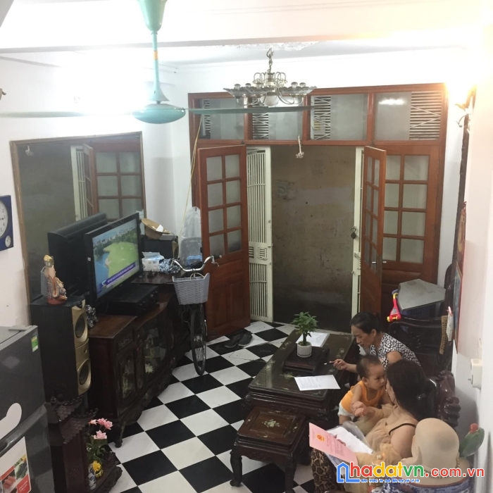 Bán nhà đặng văn ngữ, trung tự 25m sổ đỏ chỉ 2.39 tỷ