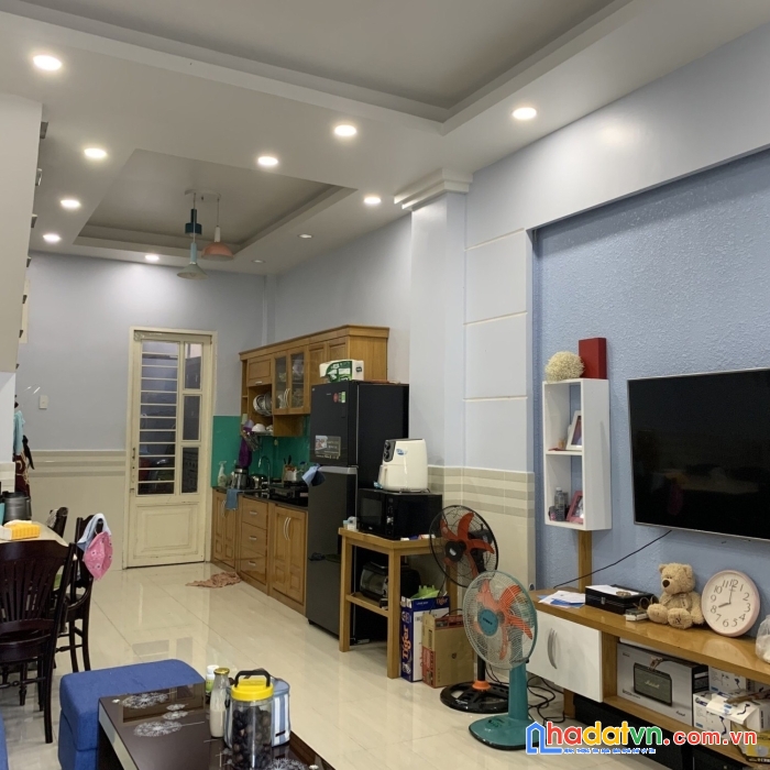 Bán nhà đẹp hxh c5m nguyễn tiểu la p8 quận 10 3 tầng 35m2 chỉ 5 tỷ 1