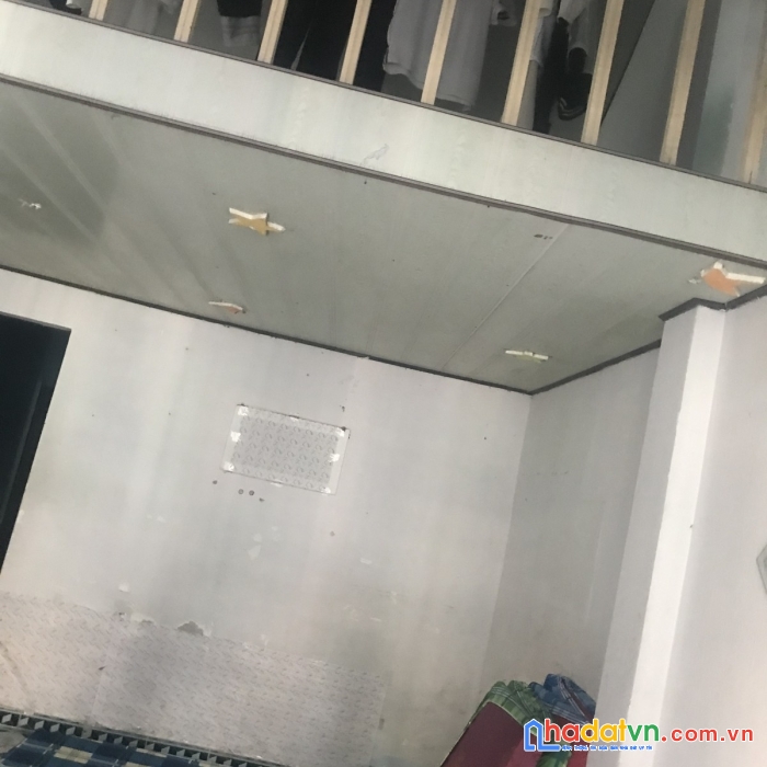 Bán đất tặng nhà huỳnh thúc kháng