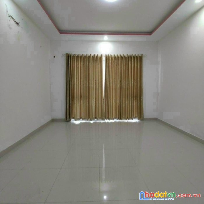 Nhà bán hxh 30m2 hoàng hoa thám p5 q.phú nhuận