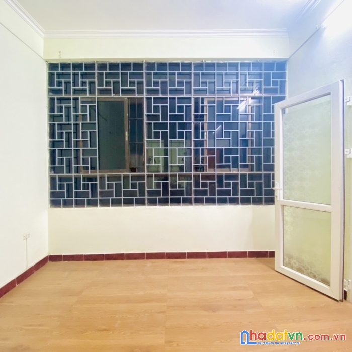 Bán nhà trung tâm đống đa - mặt ngõ kinh doanh, ngõ thông các ngả - 4 tầng nhà vuông đẹp