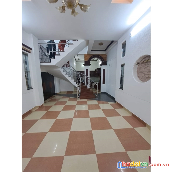Cần bán gấp nhà 3 tầng 53m ngang gần 5m - huỳnh tấn phát - q7