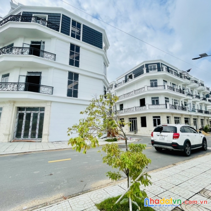 Nhà 3 tầng mtkd võ thị liễu an phú đông