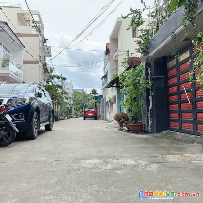 Bán nhà 3 tầng xe hơi ngủ trong nhà -  phường linh đông - thủ đức, dt 60m2, chỉ 7.8 tỷ