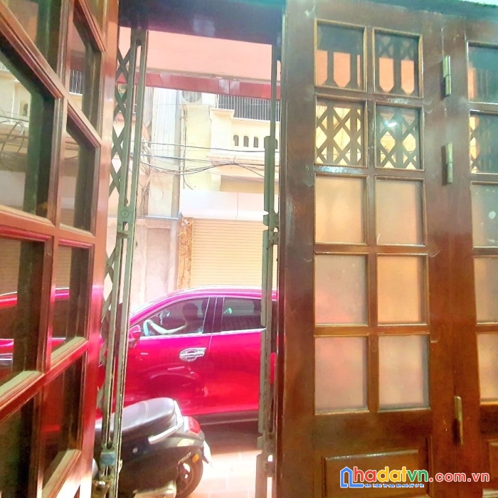 Bán nhà nguyễn chí thanh, giá cực rẻ, 42m2 chỉ 4,9 tỷ