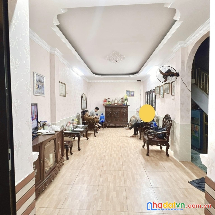 Bán nhà nguyễn công hoan, dân trí tuyệt vời, 45m2, giá hợp lý 5 tỷ