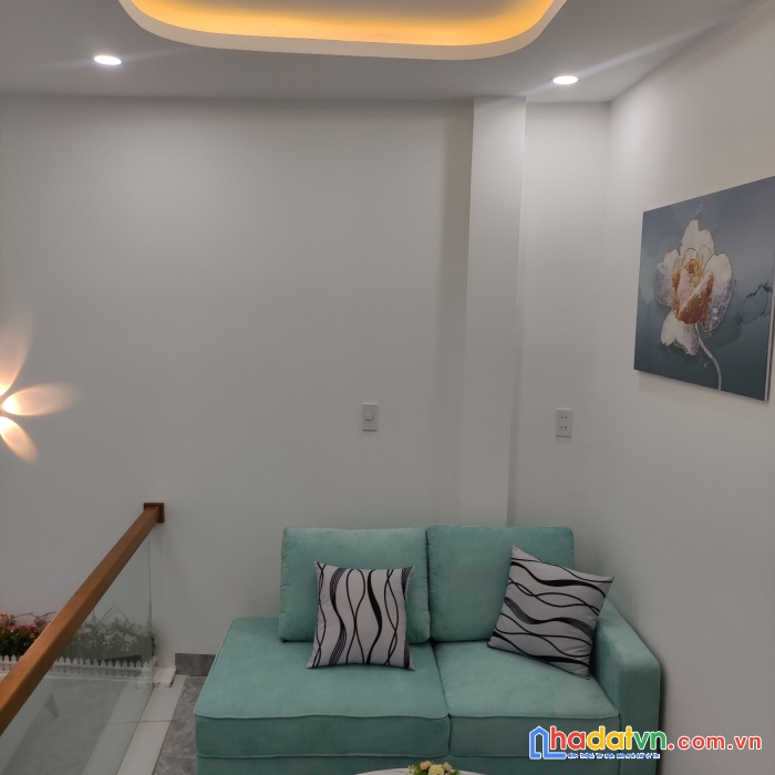 Chào bán siêu phẩm nhà 2 tầng kiệt núi thành - thành phố đà nẵng 
lh 0765083579 hiếu để được gặp