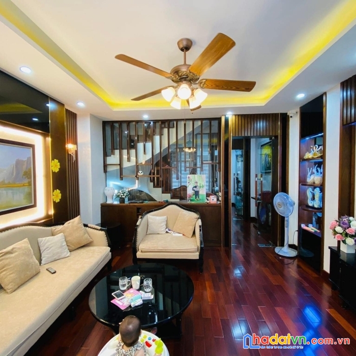 Bán nhà cầu giấy – hà nội,dt 50m2 x 5 tầng - giá nhỉnh 5 tỷ - ngõ thông – tiện ích đầy đủ