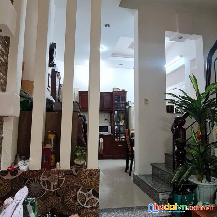 Gấp bán, gần mặt tiền đường phạm văn hai, quận tân bình, gần công viên hoàng văn thụ 52m2 chỉ