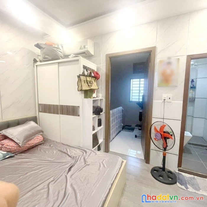 Nhà bán hẻm 125 nguyễn thị tần phường 1 quận 8 giá 3.36 tỷ