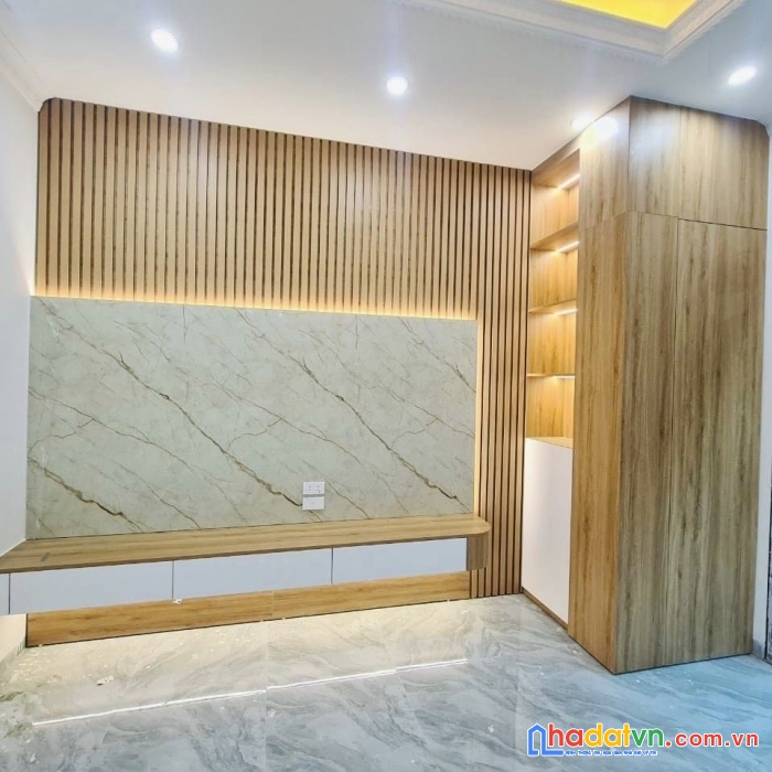 Bán nhà ngô thì sỹ,nhà lô góc ô tô chạy vòng quanh,kinh doanh,view công viên cây xanh,5 tầng-