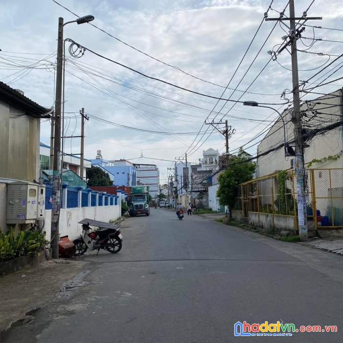 Bán nhà 4 tầng đường hương lộ 2, hẻm xe tải tránh, 91m2 chỉ 8.7 tỷ