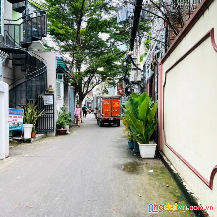 2 tầng - 4.2 x 16 -hxh - nguyễn văn lượng  -chỉ hơn  4 tỷ tl -0909251648