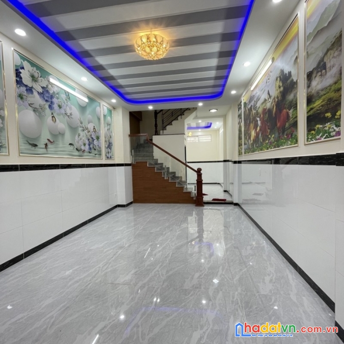 Bán nhà hẻm ô tô. trương phước phan. bình tân.