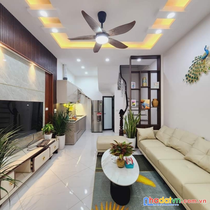 Bán nhà trường chinh , tuyến phố ranh giới , nhà đẹp như cung điện