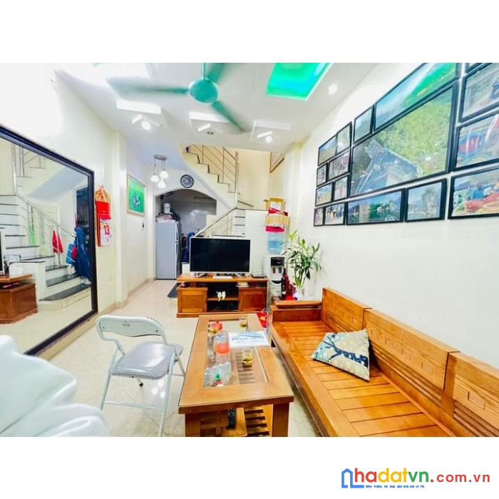 Bán nhà phố khuất duy tiến , 35 m2, 3 tầng,  nhà đẹp, gần phố, giá 3.55 tỷ