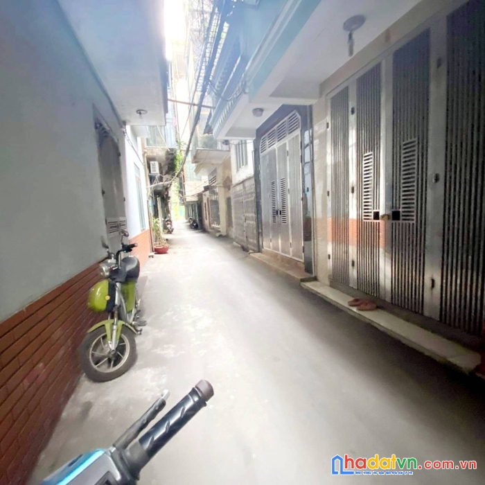 Cực hiếm bán nhà chiến thắng hà đông 6 tầng phân lô ô tô đỗ cửa ở ngay nhỉnh 1 tỷ  lh 0975124520