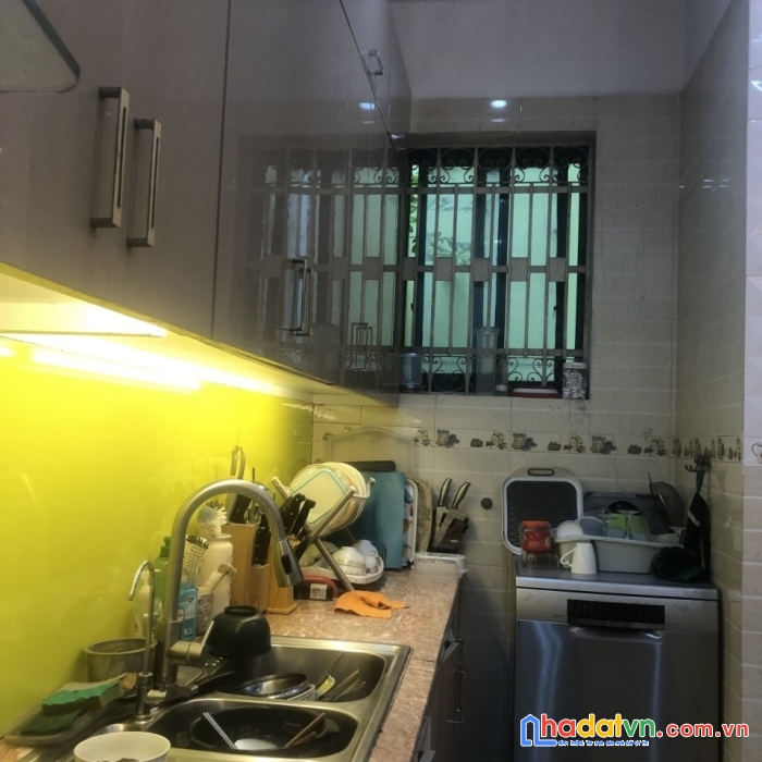 Bán nhà đẹp, nhỉnh 2  tỷ, thoáng 2 mặt, oto gần, kim đồng, hoàng mai.