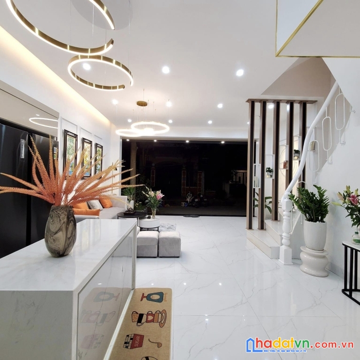 Chính chủ cần tiền bán gấp nhà phố ngô gia tự - hà đông - nhà đẹp - giá rẻ - ở ngay đón tết