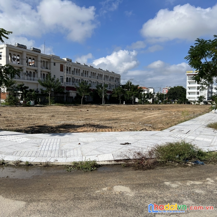 Đất nền khu k2  diện tích 94m2 gần bãi biển bình sơn