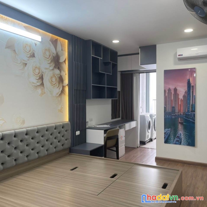 Chủ cần bán gấp chung cư legrand jardin  dt 82 giá 3.2 tỷ long biên