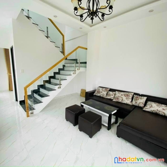 Giảm sốc - bán căn nhà mới xây, giá rẻ, đẹp đường trịnh hoài đức, đà lạt - 0938.255.111